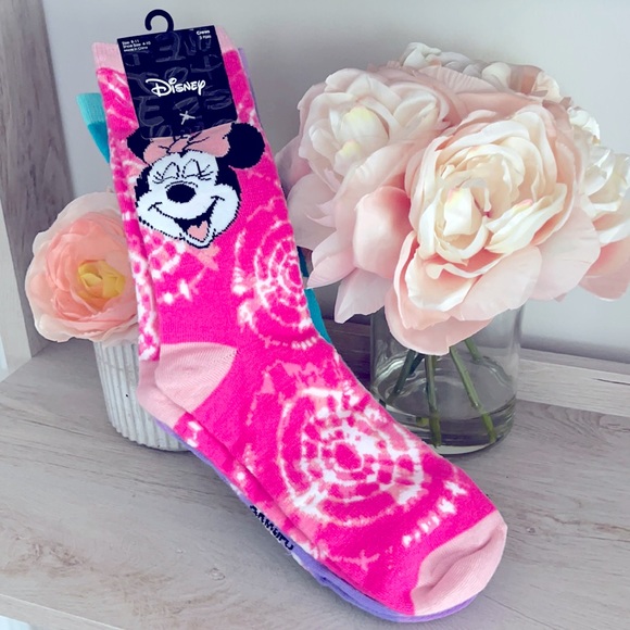 Disney Accessories - 🆕DISNEY 3 PAIR TIE-DYE MINNIE CREW SOCKS